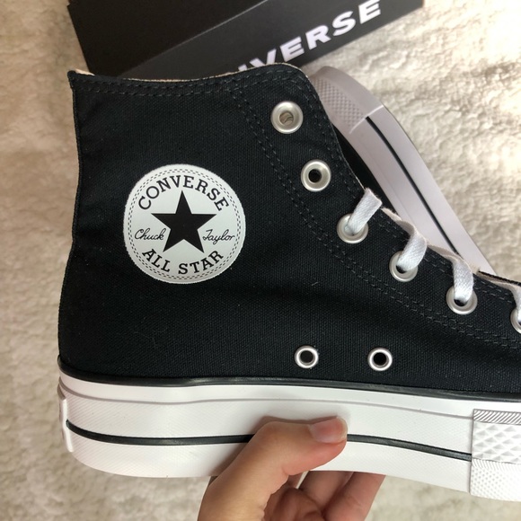 Black Hightop Platform Hello Kitty & Spider-Man Converse - Picture 4 of 6